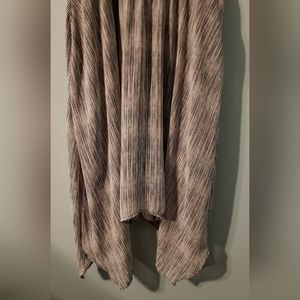 Elle dress black & white